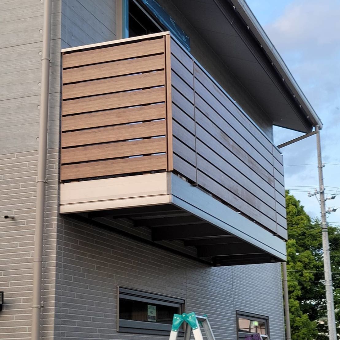 バルコニー修理 名古屋市守山区 | 名古屋市守山区でエクステリア工事ならイズ美