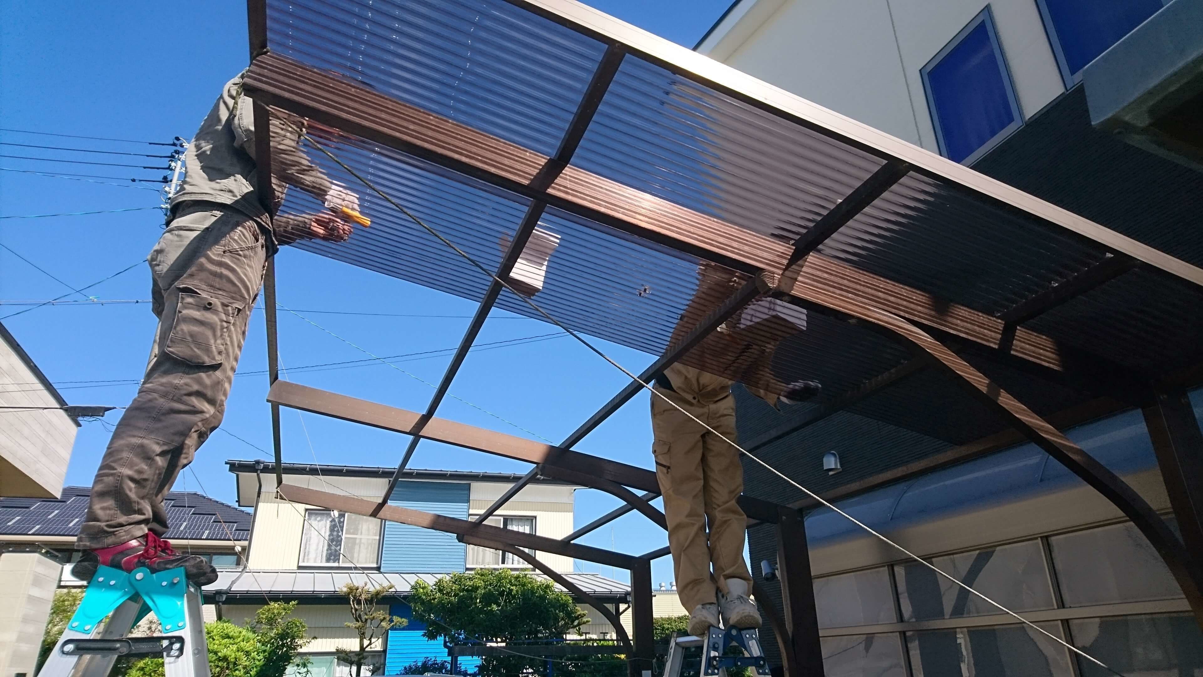 波板張替え 名古屋市守山区 | 名古屋市守山区でエクステリア工事ならイズ美