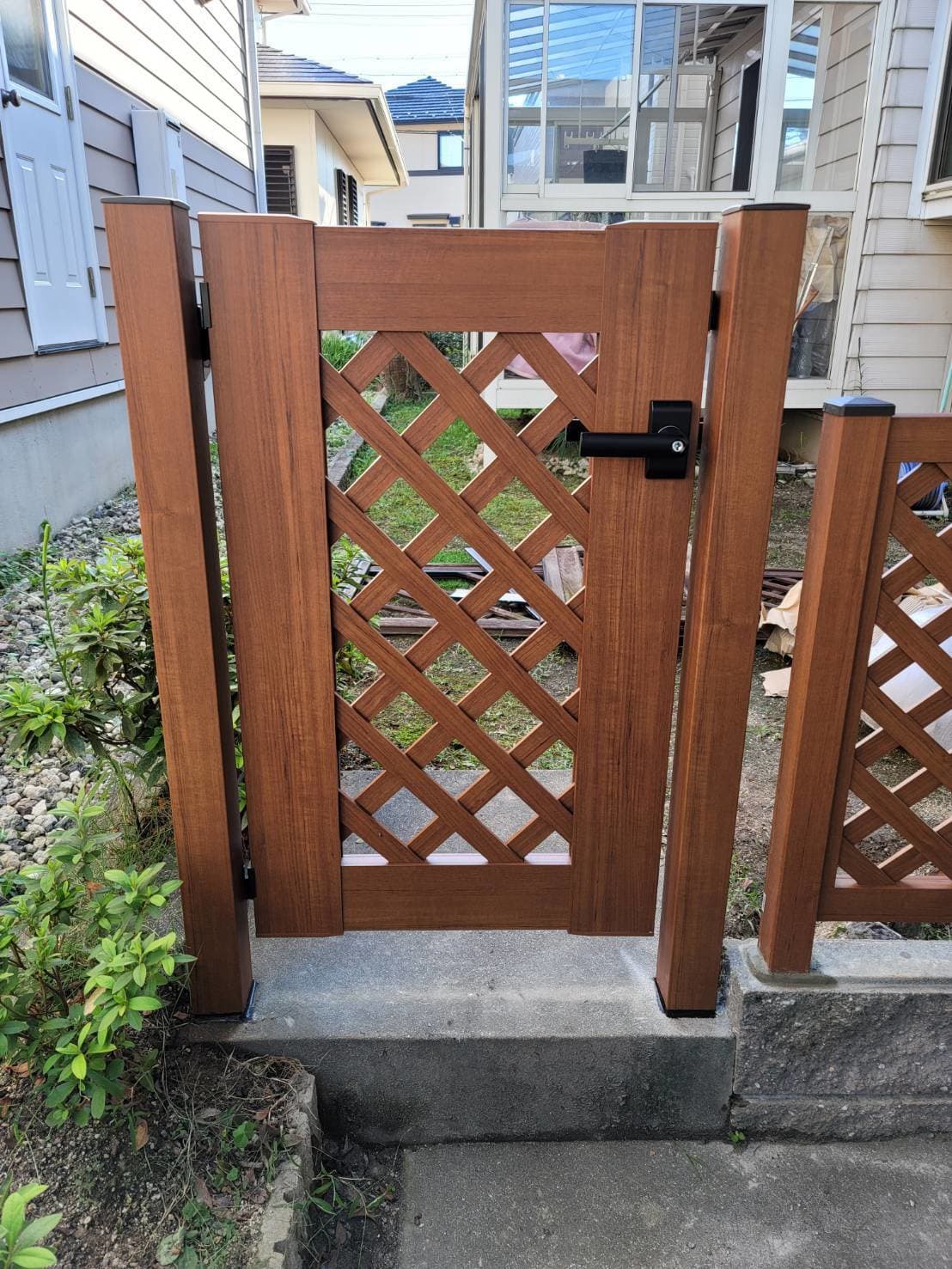 門扉設置 | 名古屋市守山区のエクステリア工事ならイズ美