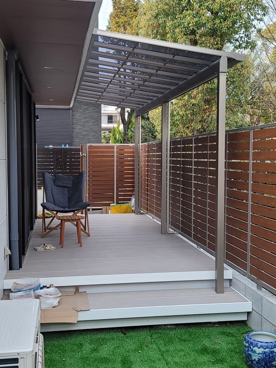 テラス工事 | 名古屋市守山区のエクステリア工事ならイズ美